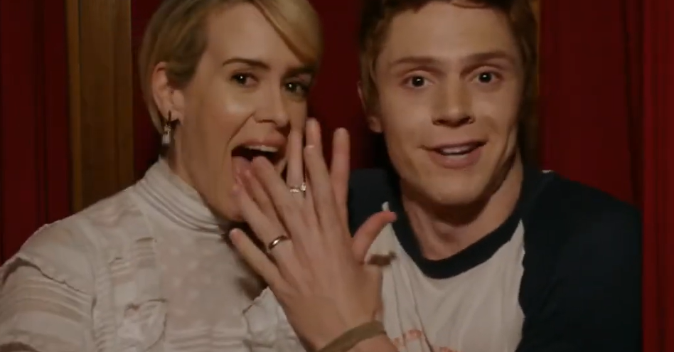 Evan Peters und Emma Roberts Beziehung